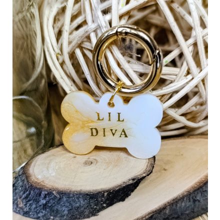 Lil Diva feliratos biléta 